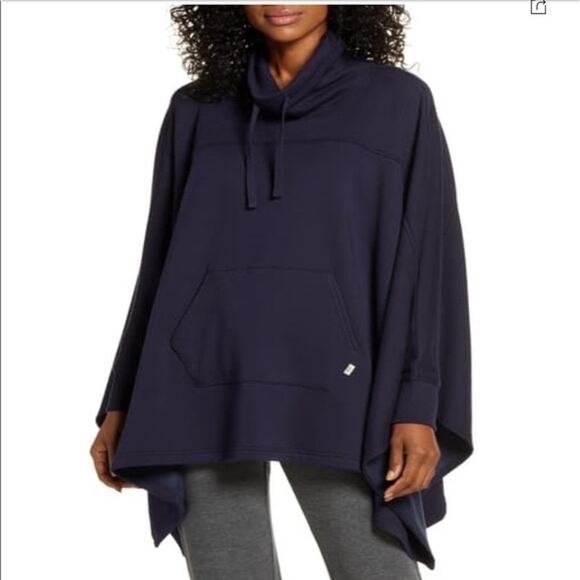 UGG Charlynne Pullover Poncho Fleece-Lined Sweatshirt in Navy Blue Size XS/S - Picture 1 of 8